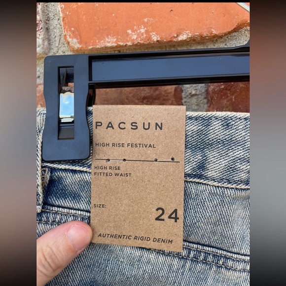 NWT PacSun High Rise Festival - Picture 3 of 5